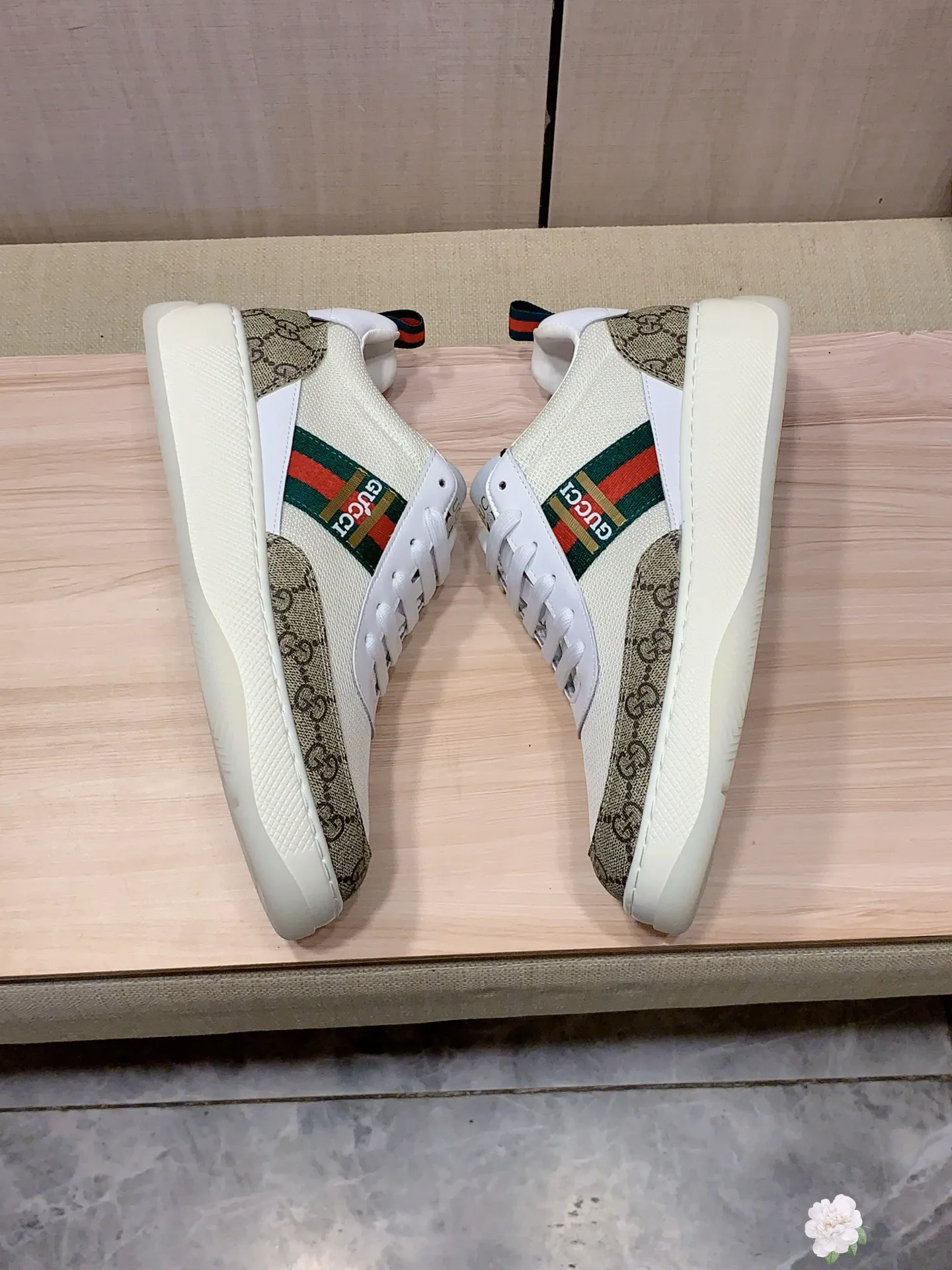 Men's Men's Shoes💰442💰💰🎩🎩[Lightning][Lightning] "Gucci*" The latest and most popular casual shoes, top brand [seduce] luxury~purchase, top~quality. [Strong] The upper is made of imported breathable cowhide with material ➕ breathable sheepskin lining (•) and fine workmanship. The original stylish and stylish soft rubber wear-resistant and non-slip outsole is light and comfortable on the feet. The real thing looks better when photographed in person. No. 143: Code: 38-44, 45 can be customized, 4️⃣ colors are available